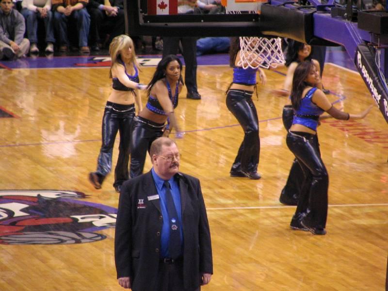 Raptors - 02.04.2005 320.jpg